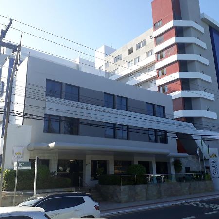 阿塔利亚公寓酒店 阿拉卡茹 外观 照片